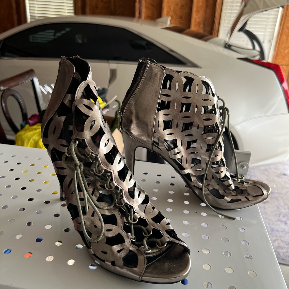 Chic Metallic Stiletto Heels